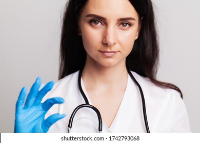 Female Doctor Sex deserves sex