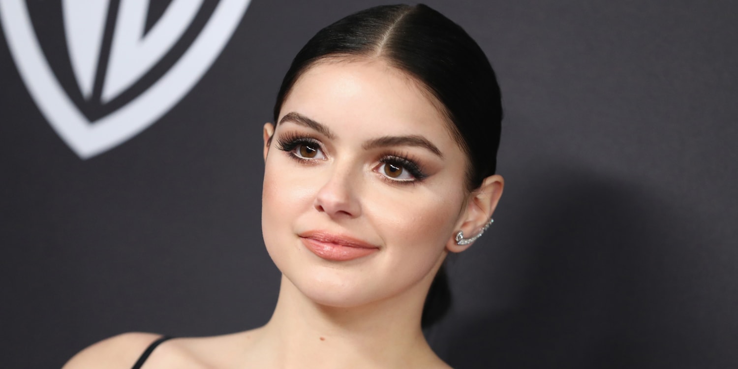 avry lewis mcdougall recommends ariel winter fake boobs pic