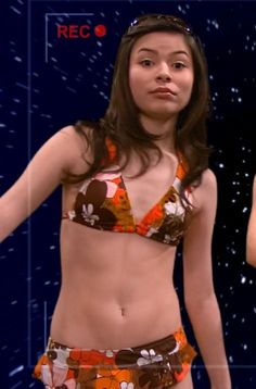 asri ayob recommends Miranda Cosgrove Hot Pics