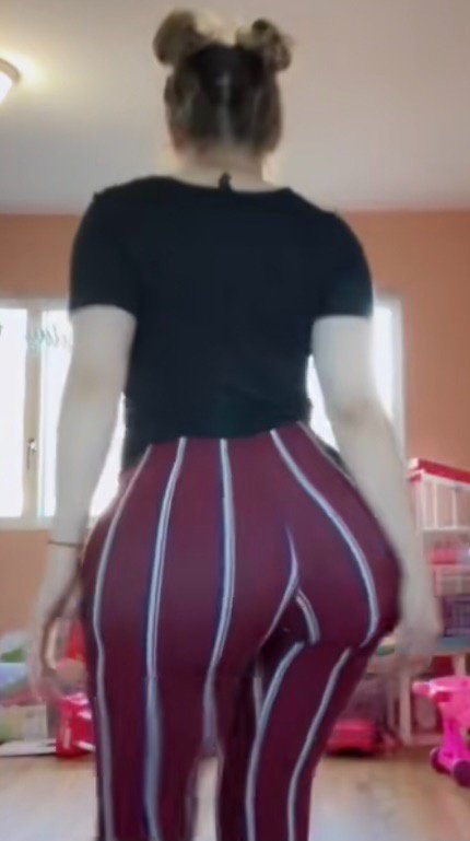 alexandra suazo recommends her thick ass com pic