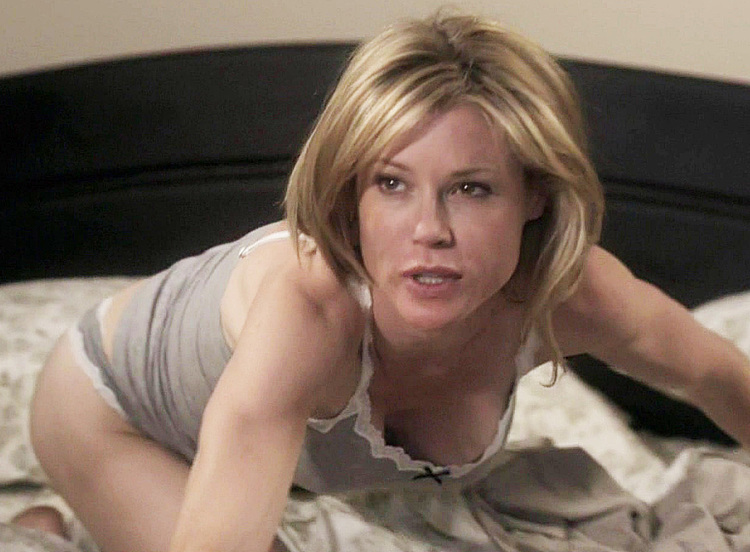 andrea winter recommends has julie bowen been nude pic