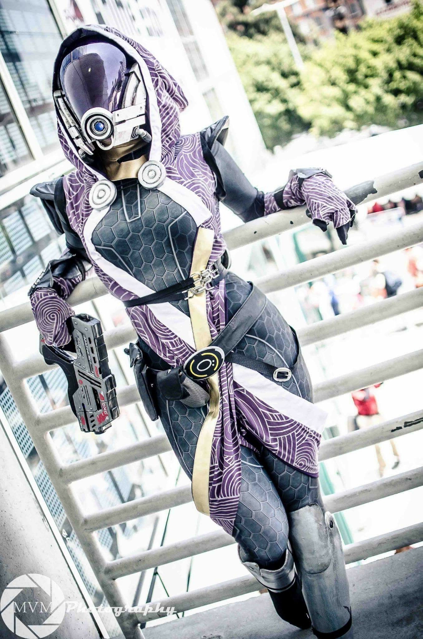 anna camille martin recommends mass effect cosplay tali pic
