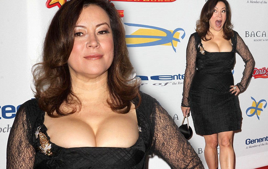 brittney steeves recommends jennifer tilly bikini pics pic