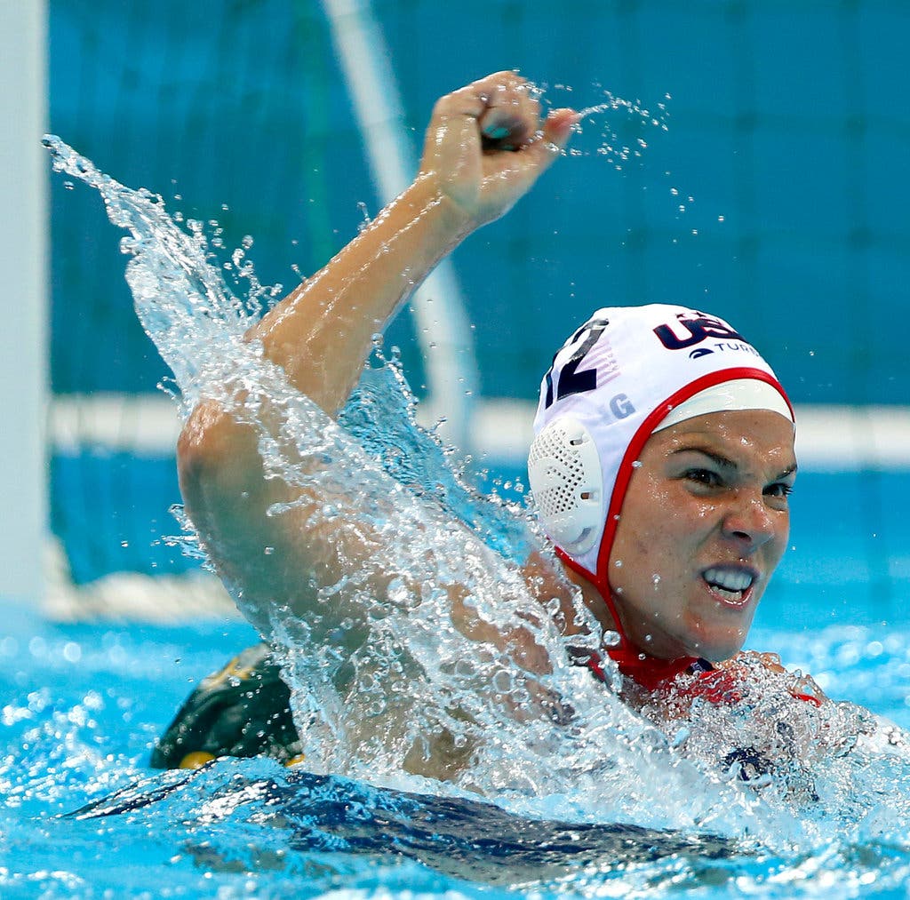 cheryl ballou share womens water polo underwater camera photos