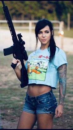 dona langley share hot chicks and guns photos