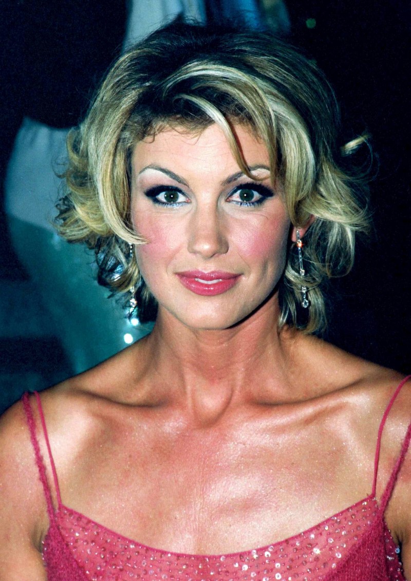 bella sinta recommends faith hill porn pic