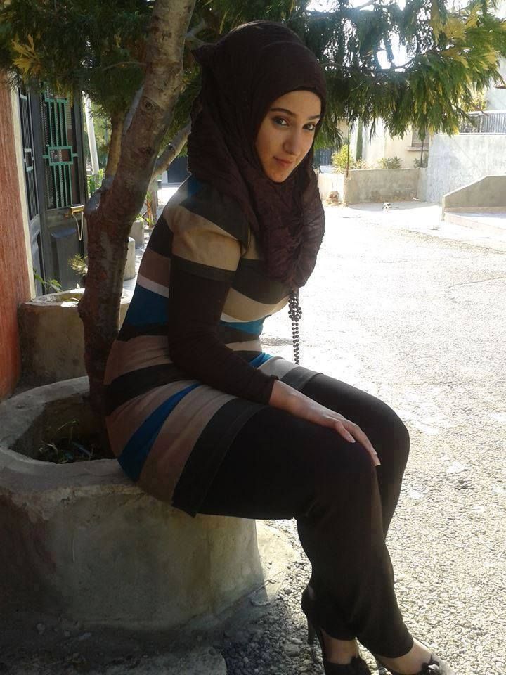 dan podraza add sexy arab women photo