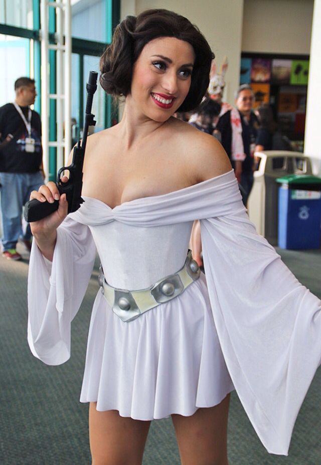 charmaine maine recommends Princess Leia Cosplay Sexy