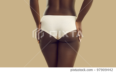 ebony ass in panties