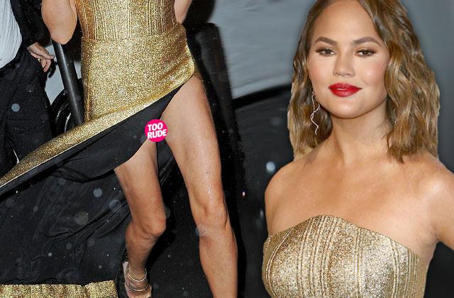 Chrissy Teigen Wardrobe Malfunction At Ama dating relationships