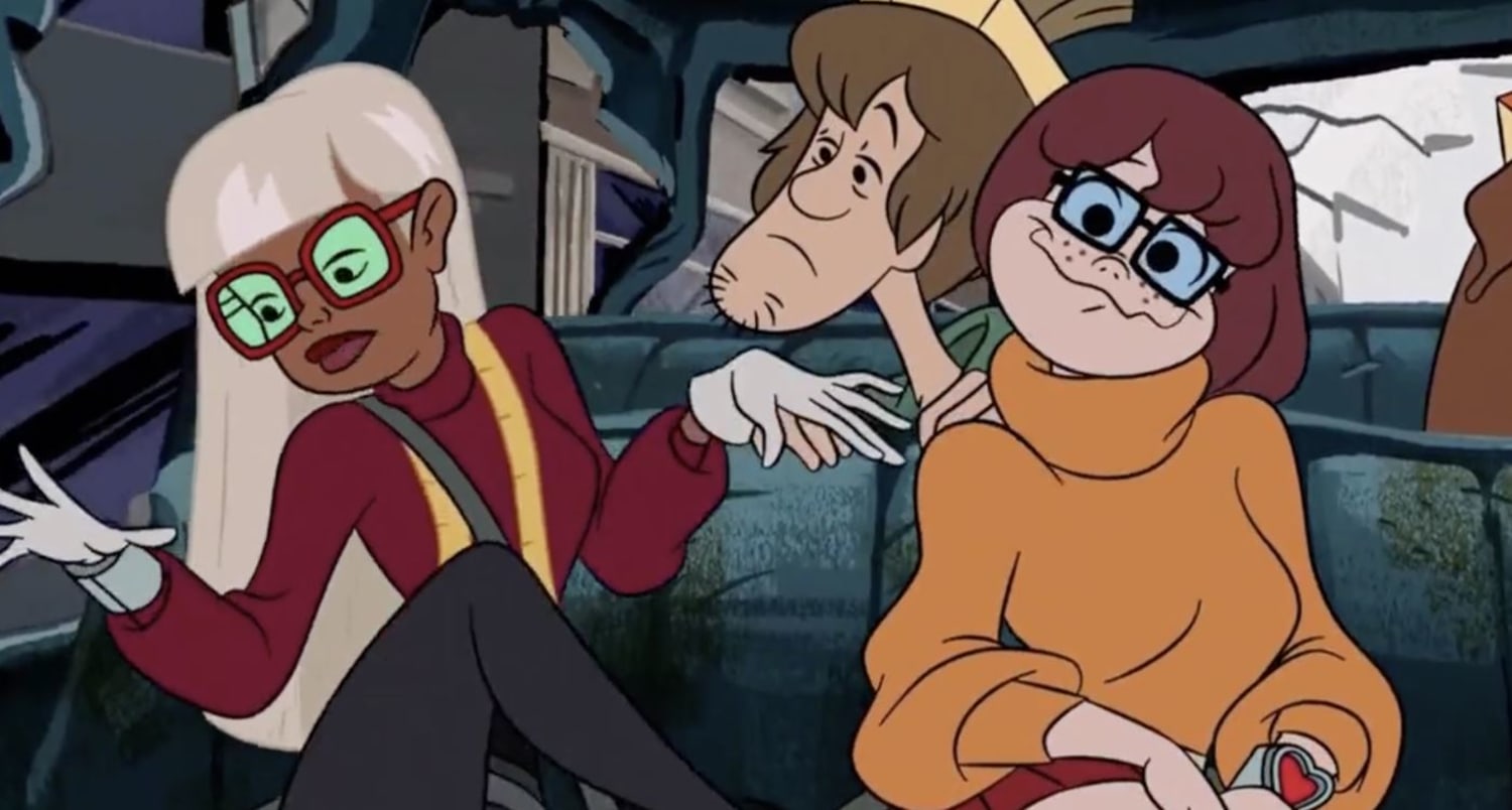david beamish recommends velma and shaggy kissing pic