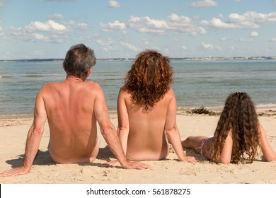 ashok s ghodeshwar recommends Free Nude Beach Videos