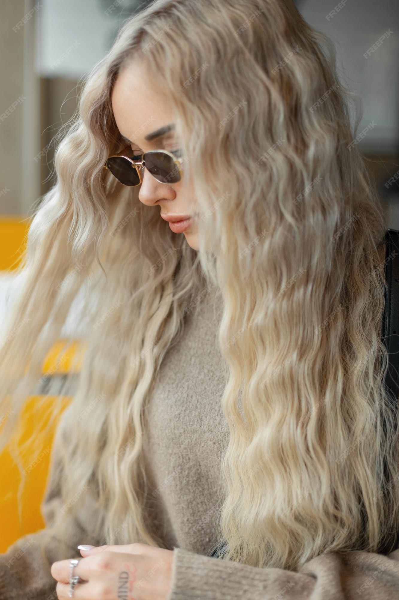 cindy wissinger recommends Curly Blonde Hair Tumblr