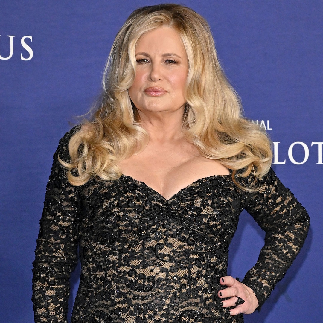 abby tomkins recommends Jennifer Coolidge Nude
