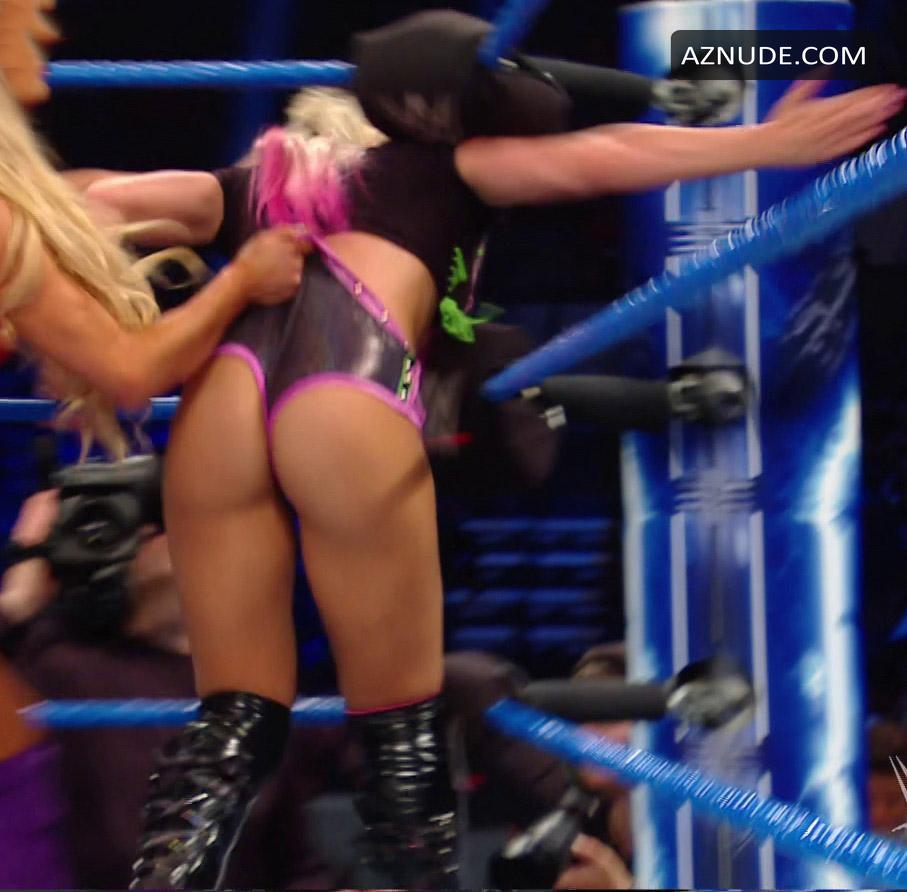 bobby satrio prabowo recommends Alexa Bliss Nip Slip