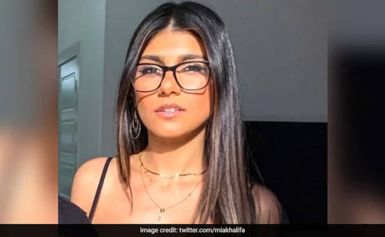 chad hiles recommends mia khalifa naked photos pic