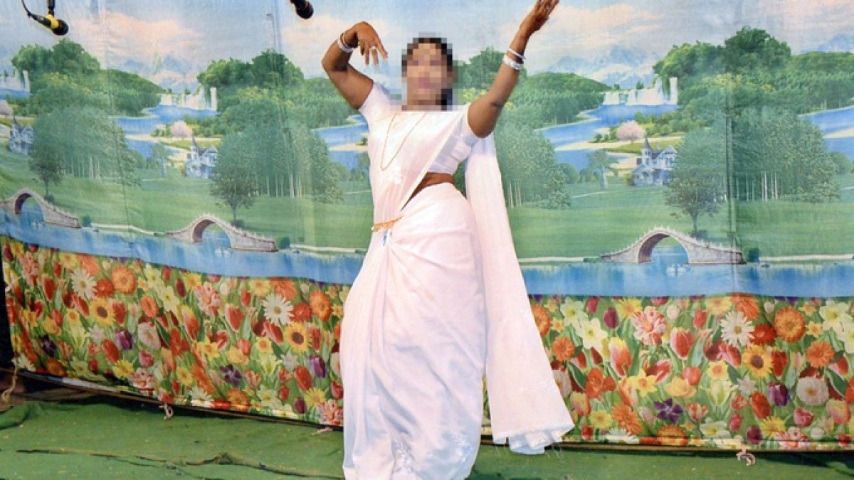indian nude stage dance