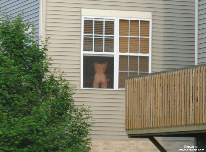 dan kosloski recommends Saw My Neighbor Naked