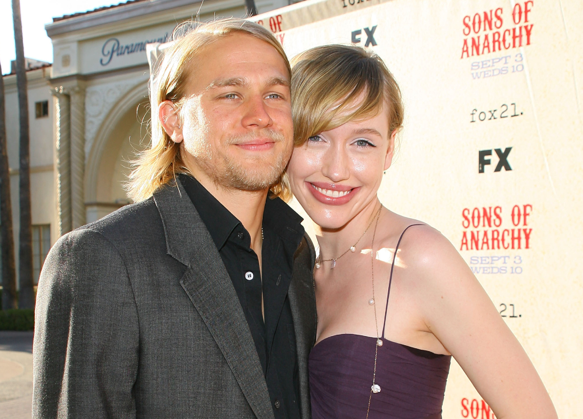 alphonsus pang recommends maggie siff and charlie hunnam dated pic