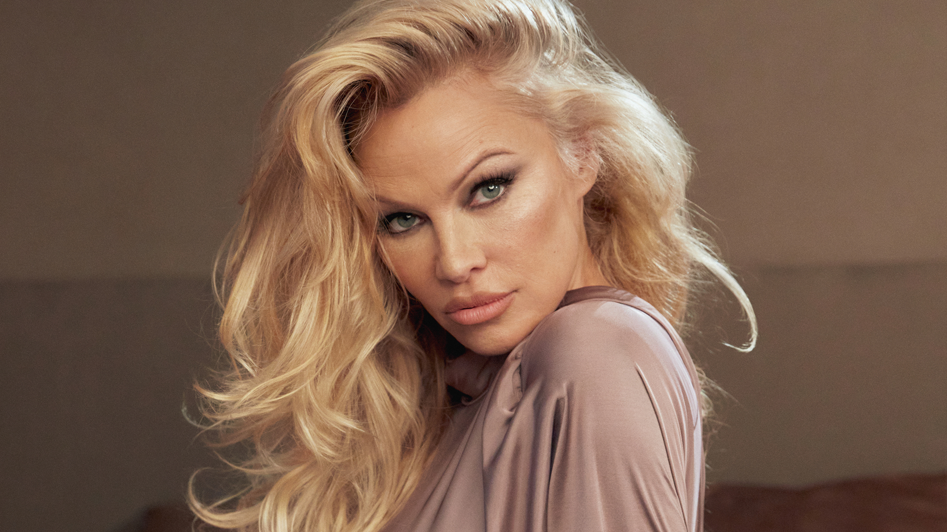 Pamala Anderson Free Video tug sacramento