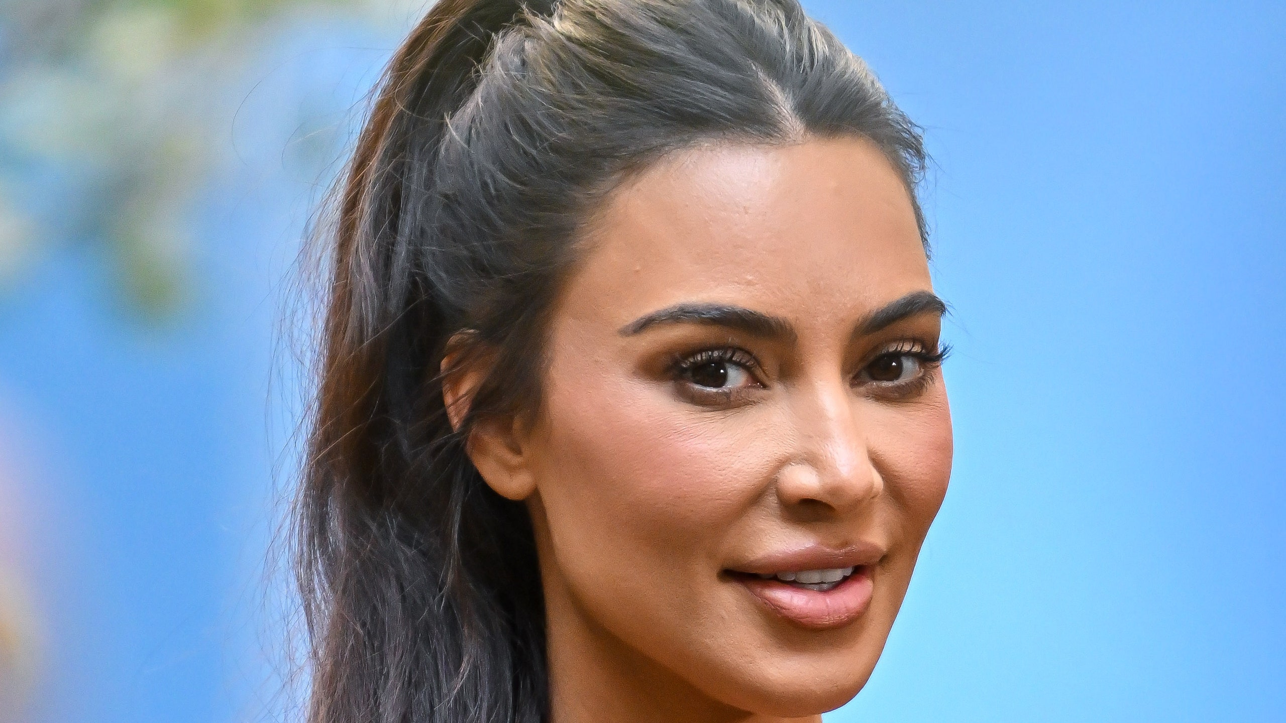 david meanwell share kim kardashian gives head photos