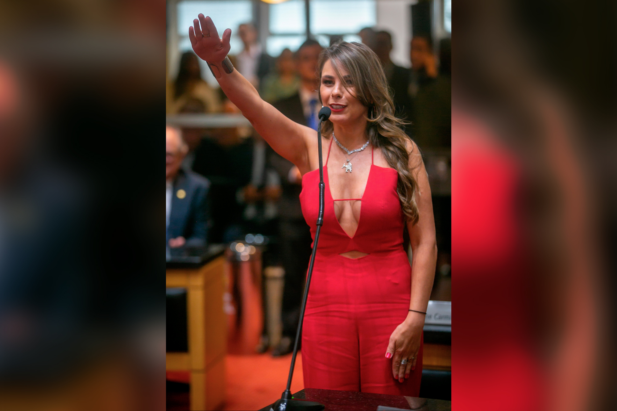 alexandra cifuentes recommends wife shows too much cleavage pic