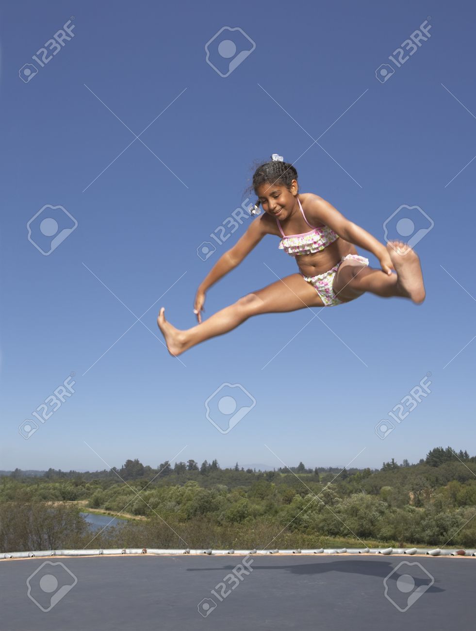 alex picinich recommends Girls Jumping On Trampolines