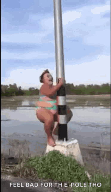 cik eza add photo fat lady pole dancing