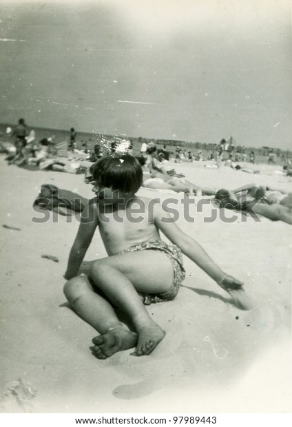 donald lucas recommends Free Vintage Nudist Pics