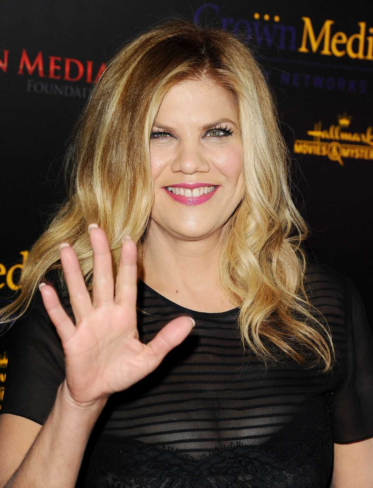 damian bialas recommends kristen johnston boobs pic