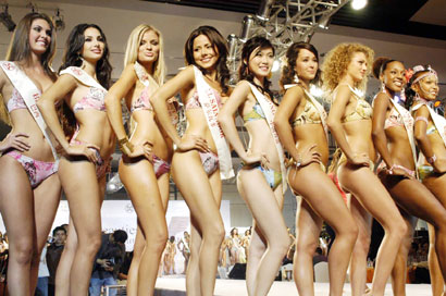 andy gunawan salim recommends nudist beauty pageant contestants pic