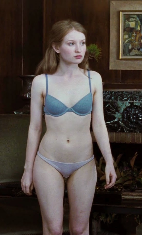 brando arceo recommends Emily Browning Hot