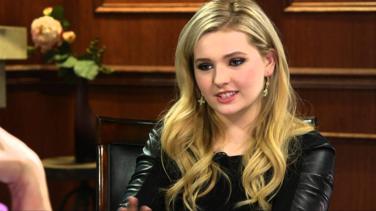 dori sharvit add abigail breslin nipple photo