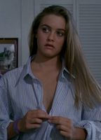 catherine mullins recommends alicia silverstone leaked nude pic