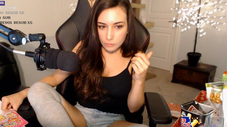 david grunsted recommends Alinity Dick Pic