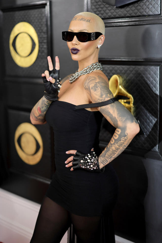 amit maman recommends Amber Rose Stripping Video