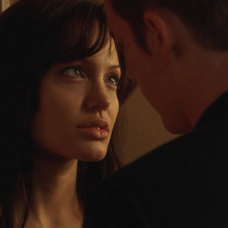 angelina jolie taking lives scene