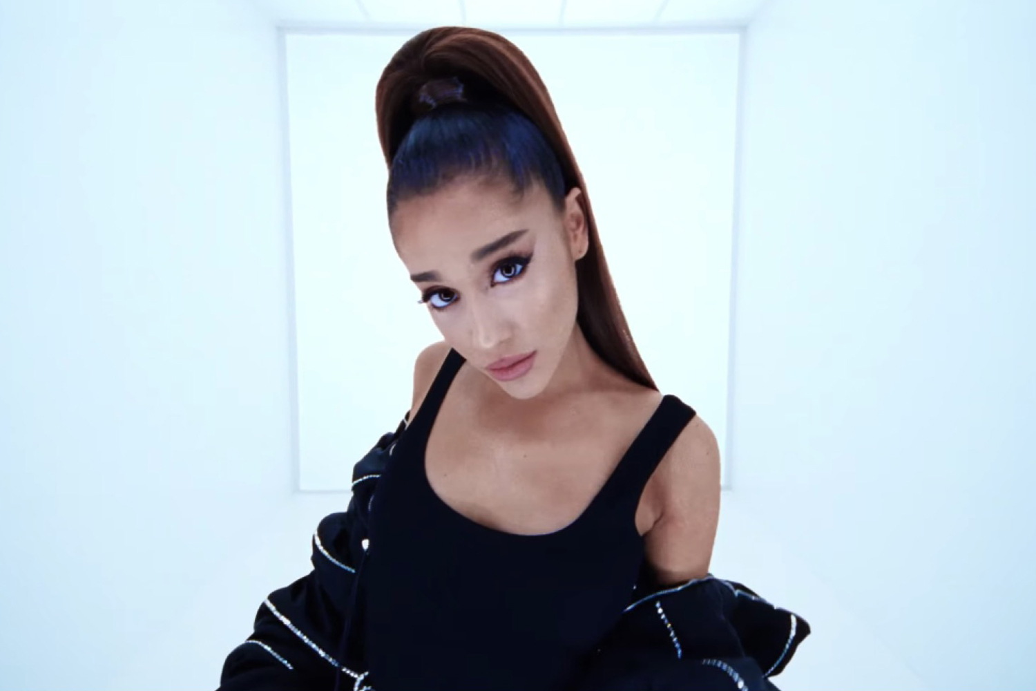 chloee louise recommends Ariana Grande Giving Head