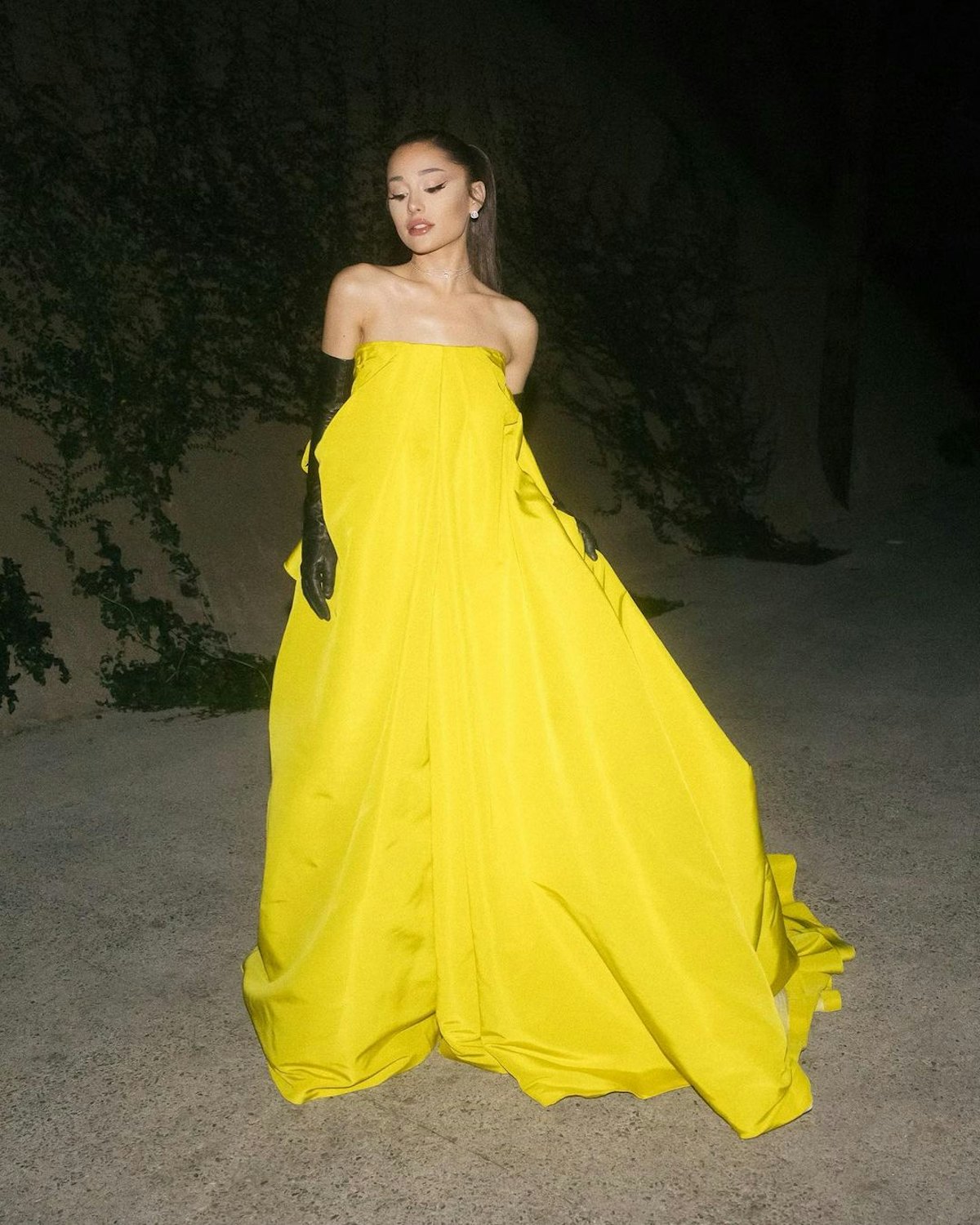 Ariana Grande Yellow Dress women nufe