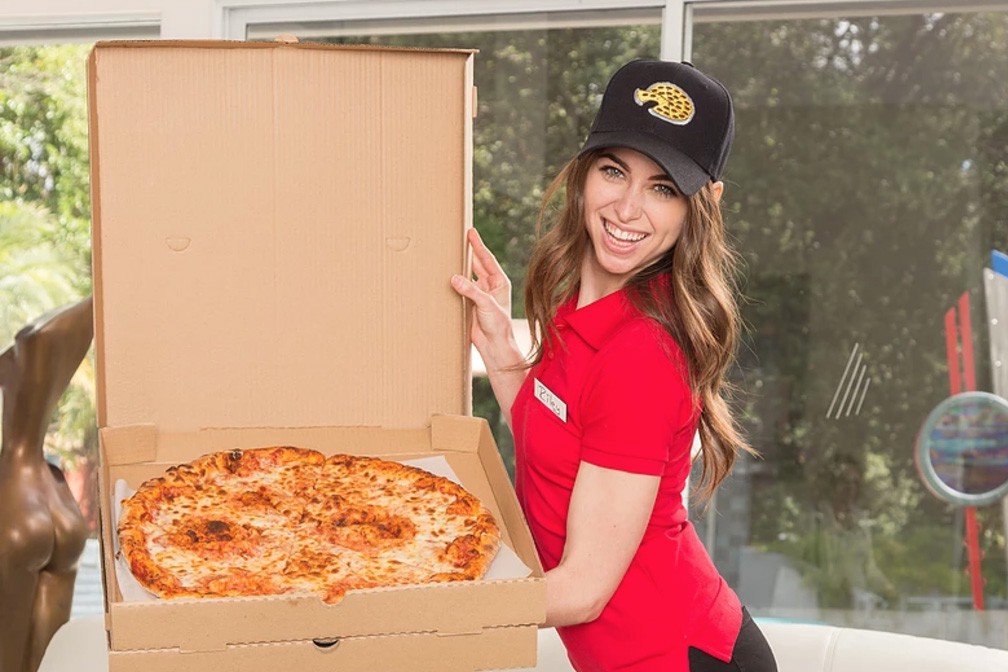 Deep Pizza We Deliver Porn rias nude