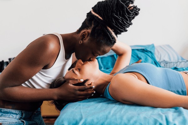 carrie dixon clark recommends black lesbians making out pic