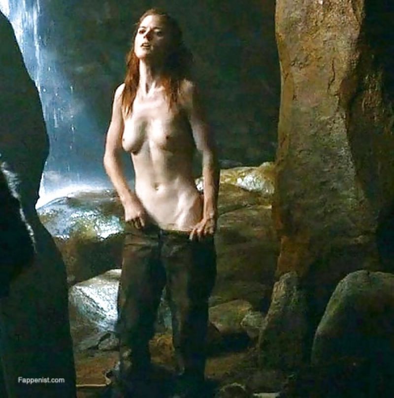 brendan keough recommends Rose Leslie Nude Photos