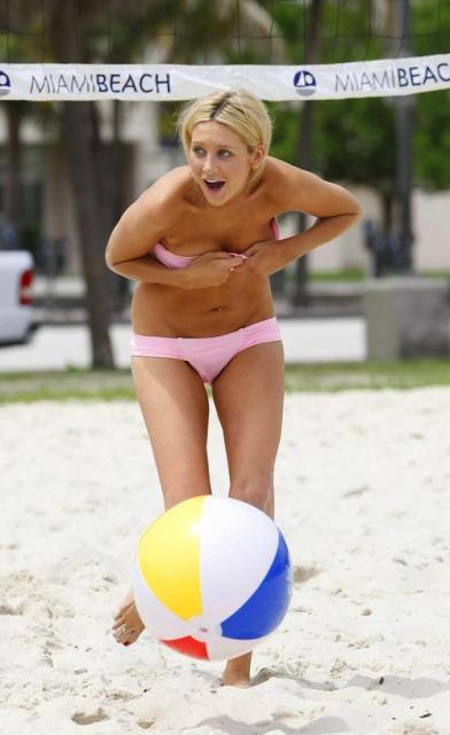 andrea vanegas add photo beach volleyball malfunction photos