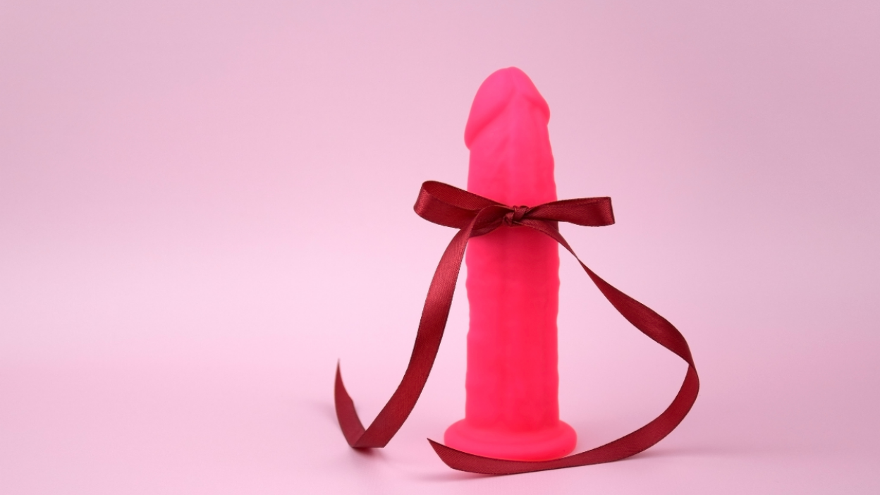 beth berryhill recommends biggest dildo ever inserted pic