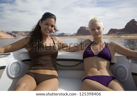 Best of Bikinis on boats