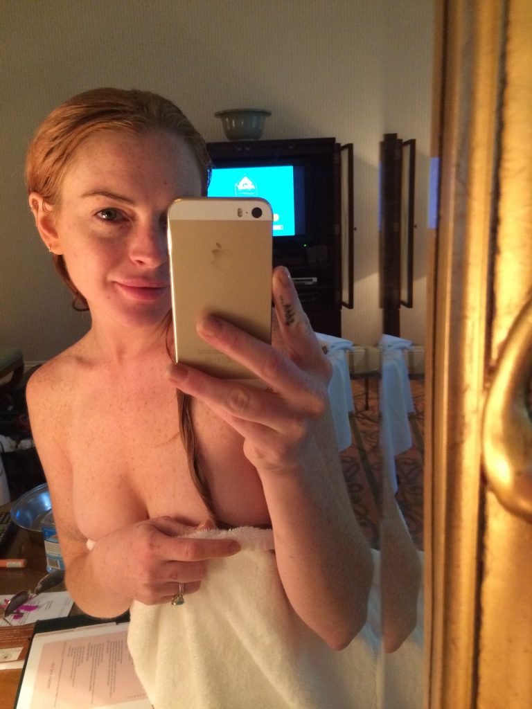 cashflow depot recommends Lindsay Lohan Nude Selfie