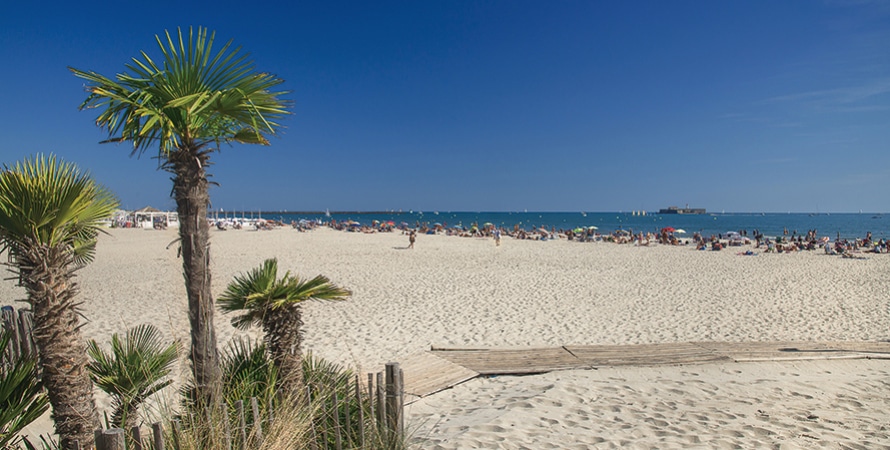 debbie olah add cap d agde naturist beach photo