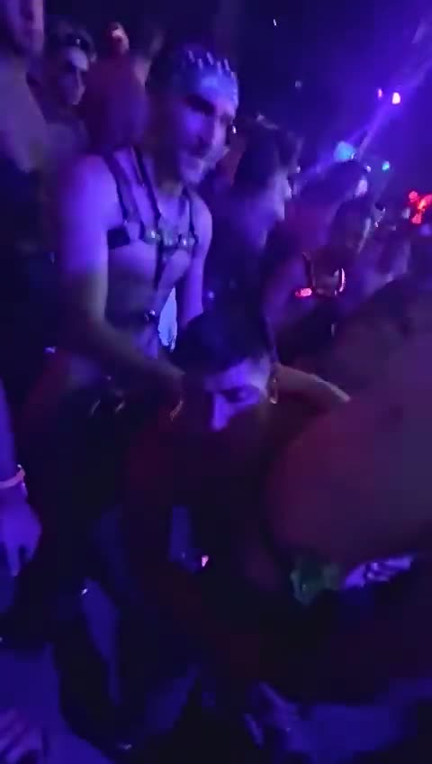christian e torres recommends fucked at a rave pic