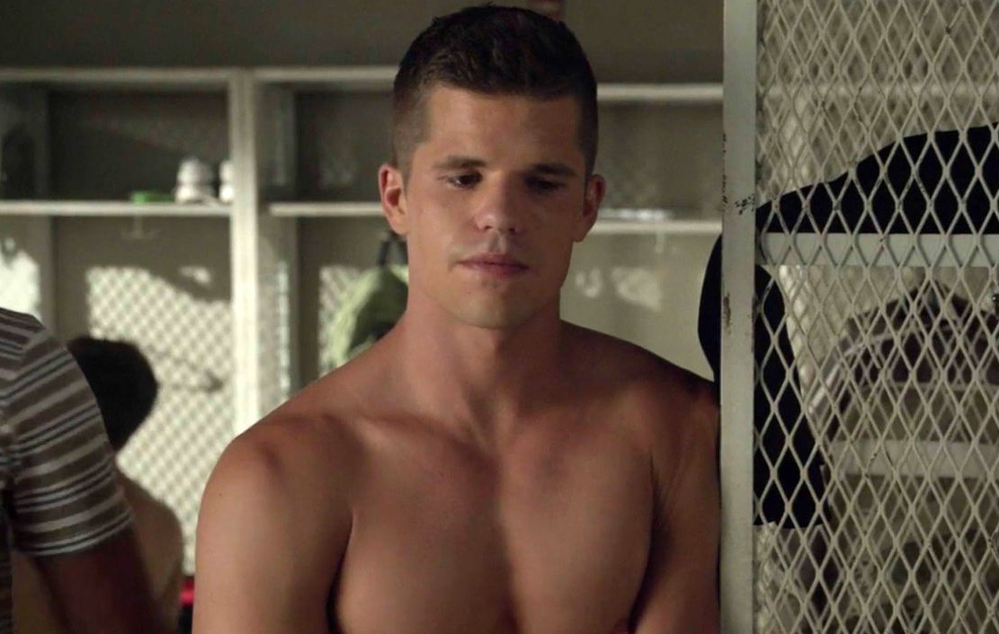 catherine sun recommends Charlie Carver Naked