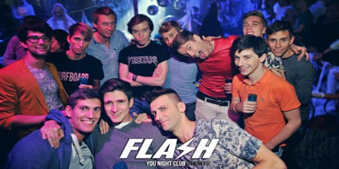 agustin alvarez recommends flashing in the club pic
